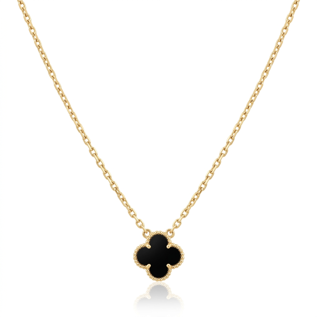 Necklaces in 18K gold