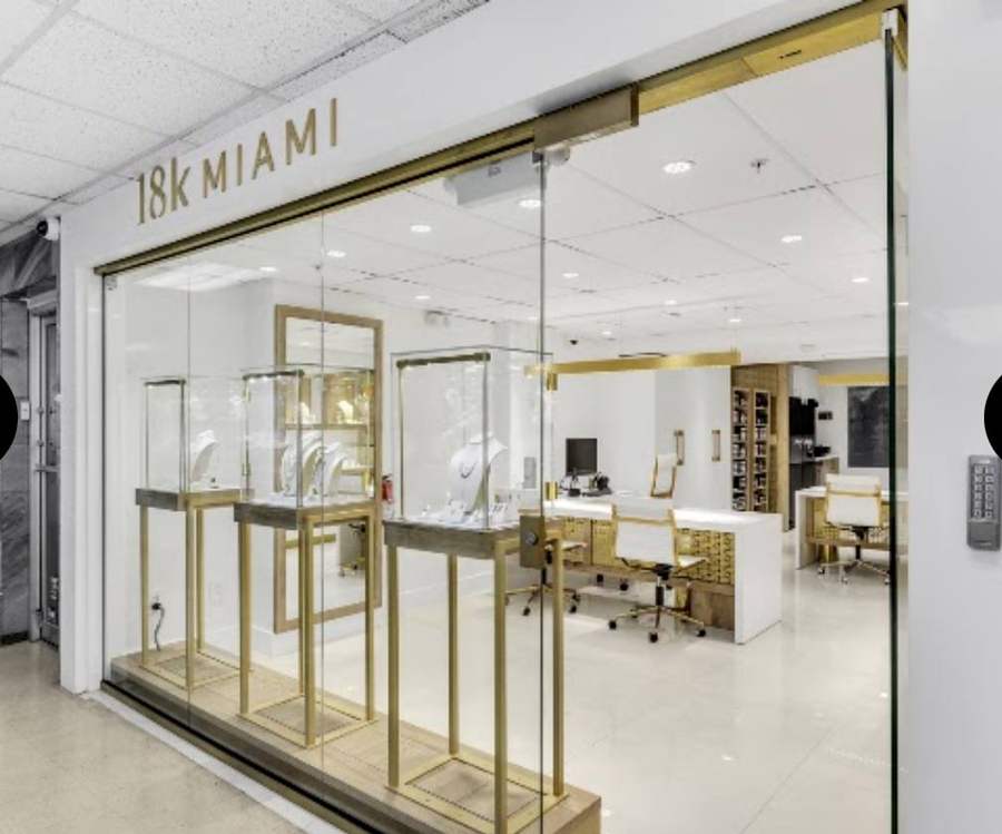 18k Miami storefront, Suite 223